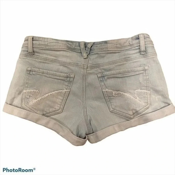 CVanilla star denim shorts - Picture 2 of 9